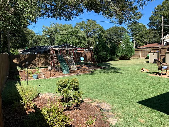 2nd image of 5168 Tarrytown Dr