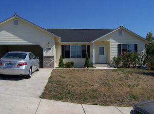 417 NW Pintail Ave, Winston, OR 97496
