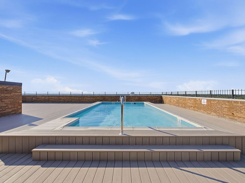 1st image of 355 S Broadway Park #305