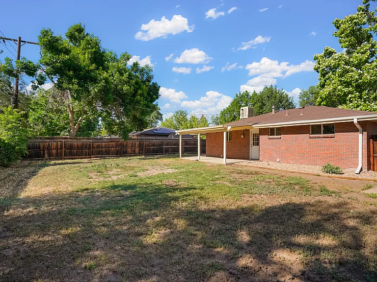6023 Holland St — Photo 31