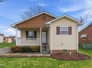 814 Roan St, Elizabethton, TN 37643