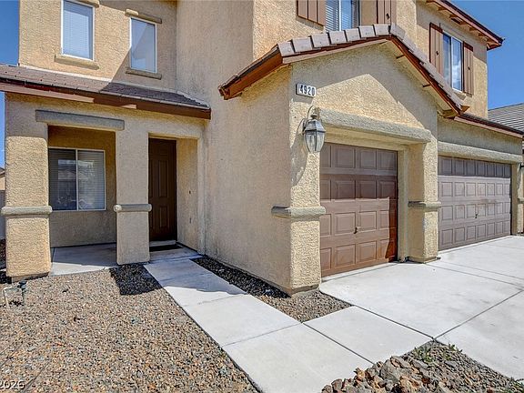 4th image of 4920 White Jade St