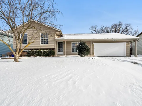 20801 S Acorn Ridge Dr, Frankfort, IL 60423