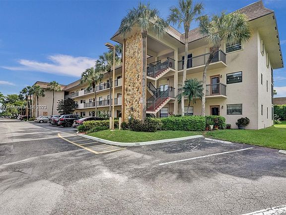 2nd image of 6080 N Sabal Palm Blvd APT 311