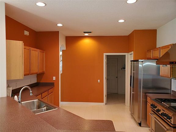 3rd image of 514 Cypress Bnd