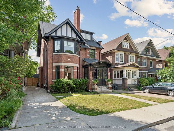 2nd image of 205 Geoffrey St
