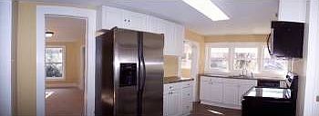 3rd image of 1711 Freemont Pl