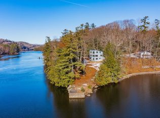 33 E Wilder Rd, West Lebanon, NH 03784