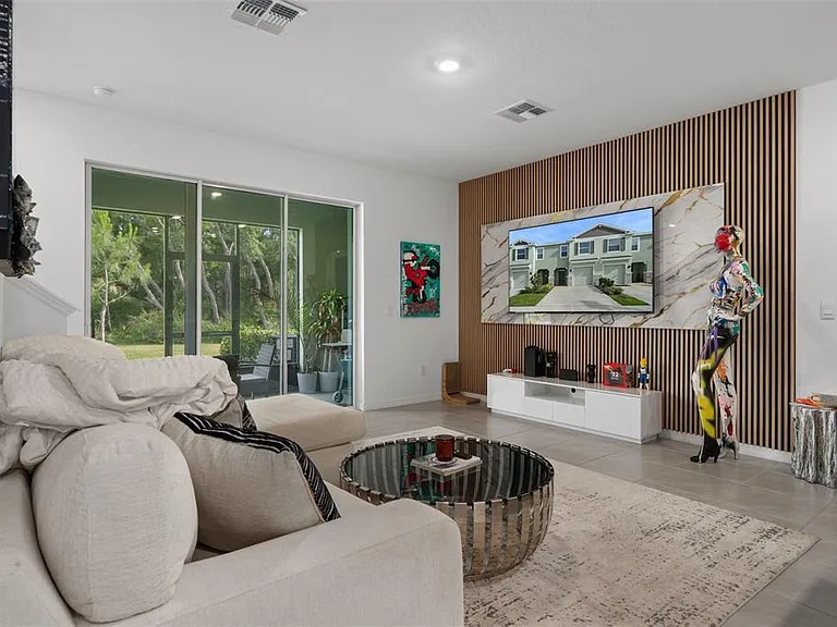 11385 Crescent Deer Dr — Photo 8