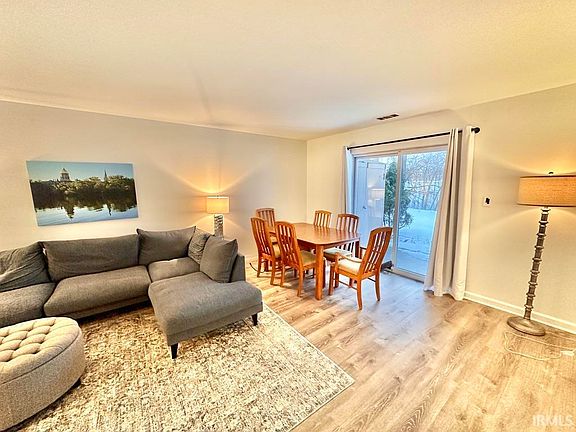 3rd image of 1501 Marigold Way APT 302
