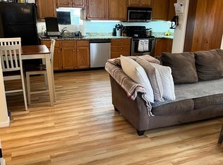 34 Lake Ave, Woburn, MA 01801