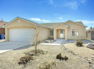 39 Rosa Ave SW, Los Lunas, NM 87031