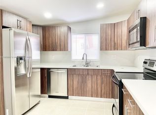 430 NW 51st Ave, Miami, FL 33126