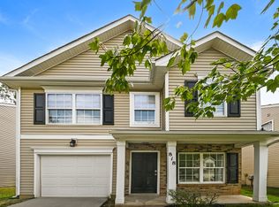 818 Rook Rd, Charlotte, NC 28216