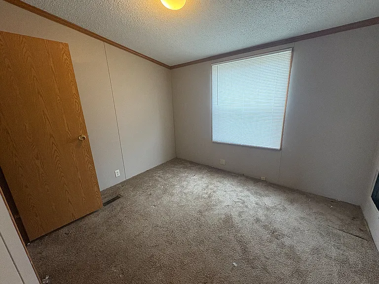 8443 Quill Dr — Photo 7