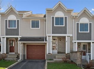 365 Pioneer Dr #25, Kitchener, ON N2P 2A6