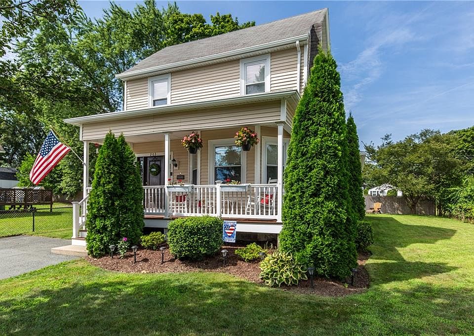 203 Holmes Rd, Warwick, RI 02888 Zillow