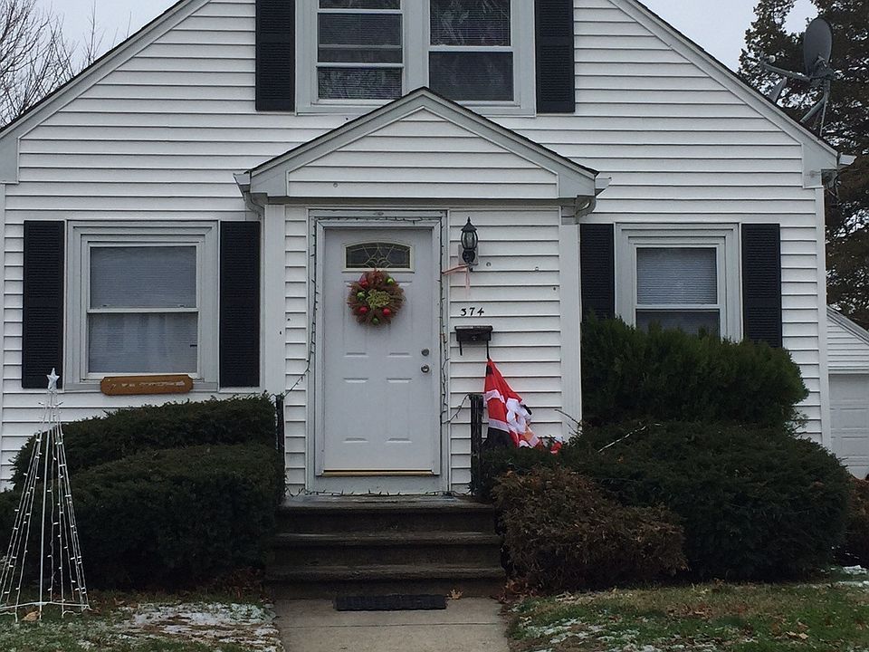1st image of 374 Sharon St