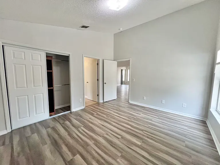 1275 Adirondack Ct — Photo 7