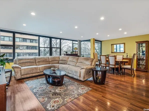 162-20 9th Avenue #4D, Beechhurst, NY 11357