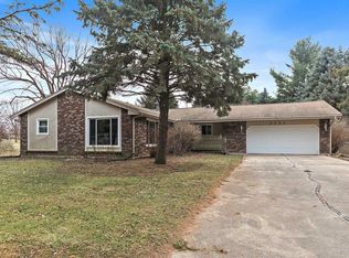 2783 Karr Rd, Belvidere, IL 61008