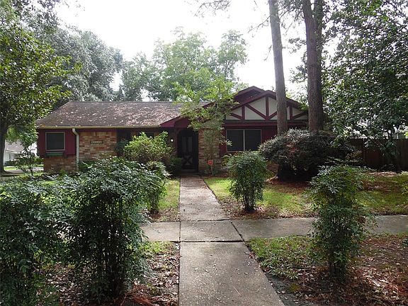 3rd image of 12330 Chessington Dr