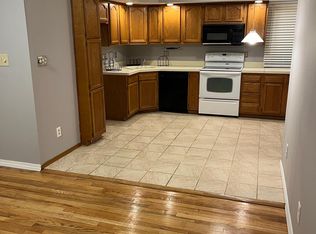 32240 Parkwood St, Westland, MI 48186