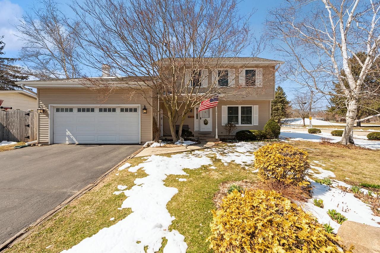 1010 Bonnie Brae LANE, Lake Geneva, WI 53147 Zillow