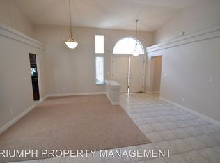 8756 Castle Hill Ave, Las Vegas, NV 89129