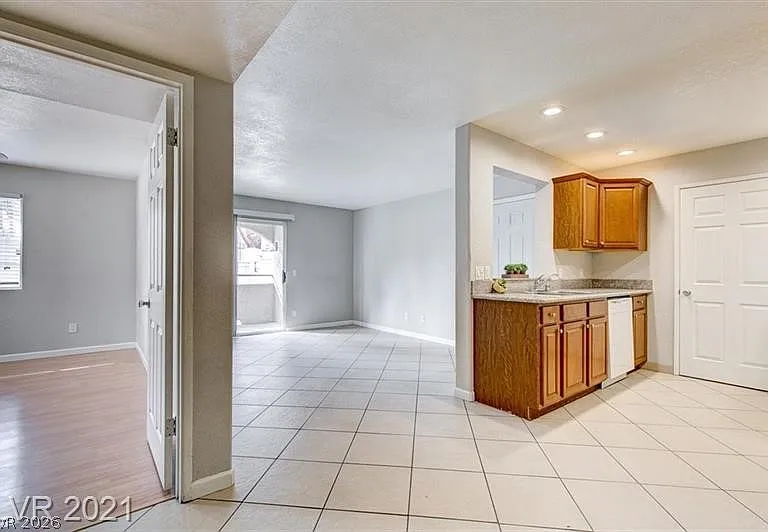 221 Mission Newport Ln #108 — Photo 10