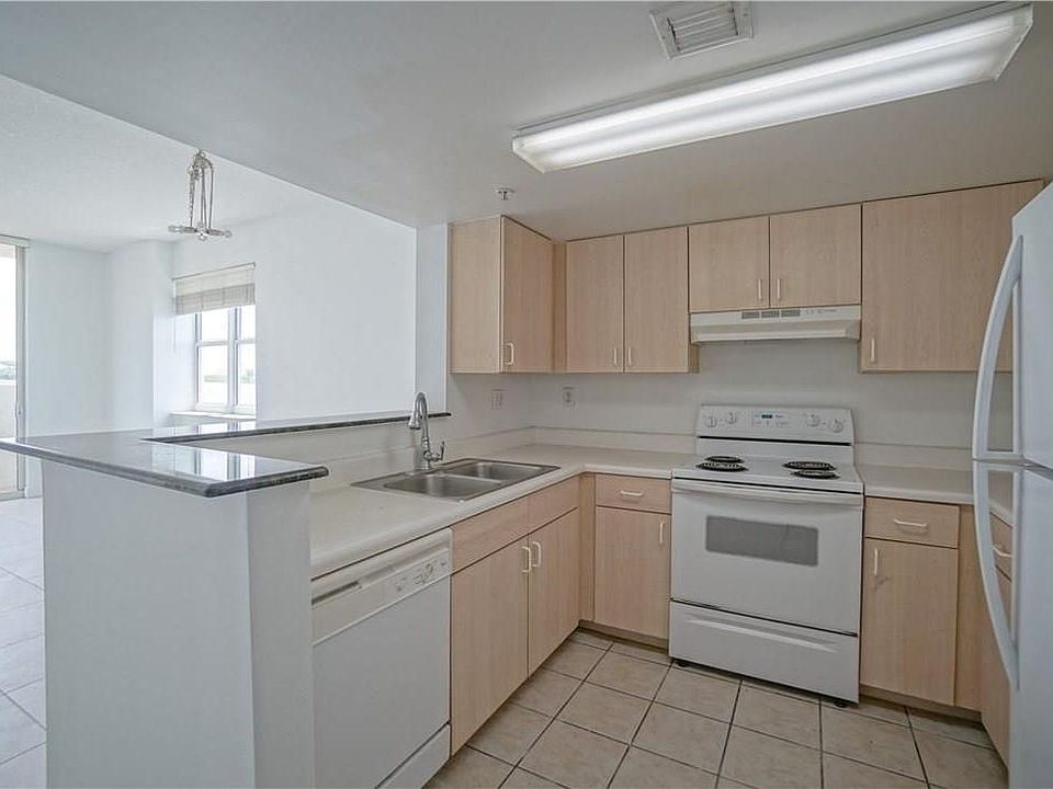 1st image of 3000 Coral Way APT 1421