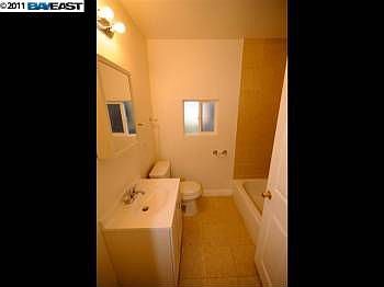 3rd image of 6425 Brann St