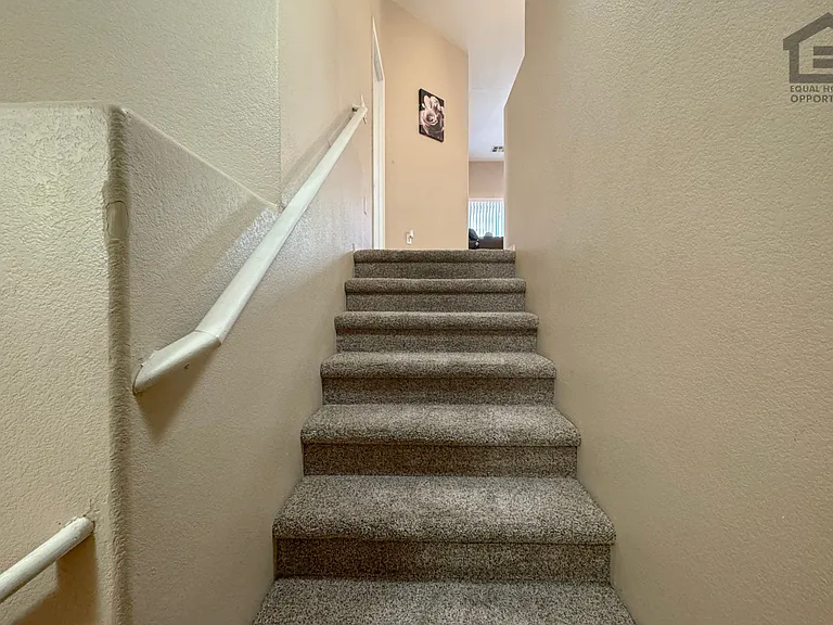 2727 N Price Rd #6 — Photo 7