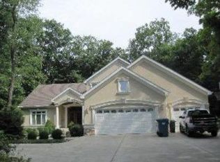 1665 Waterford Pl, Bourbonnais, IL 60914