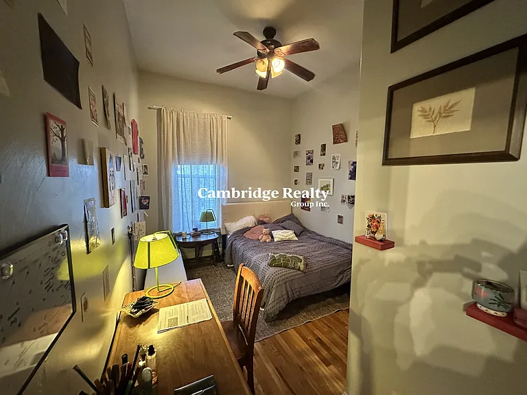135 Hillside St #1T — Photo 8