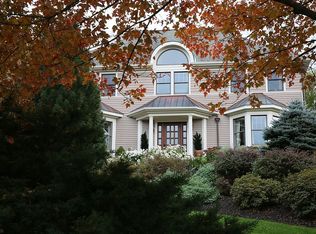 19 Whittier Rd, Marblehead, MA 01945