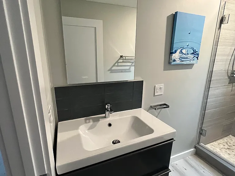 850 Main St #1 — Photo 12