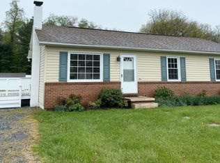 91 White Post Rd, White Post, VA 22663