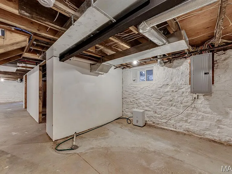 4116 Flad Ave — Photo 34