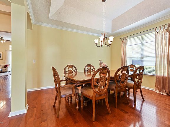 4th image of 6496 Silver Glen Dr