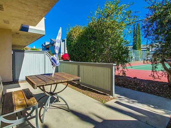 2nd image of 2135 E Valley Pkwy Unit 42