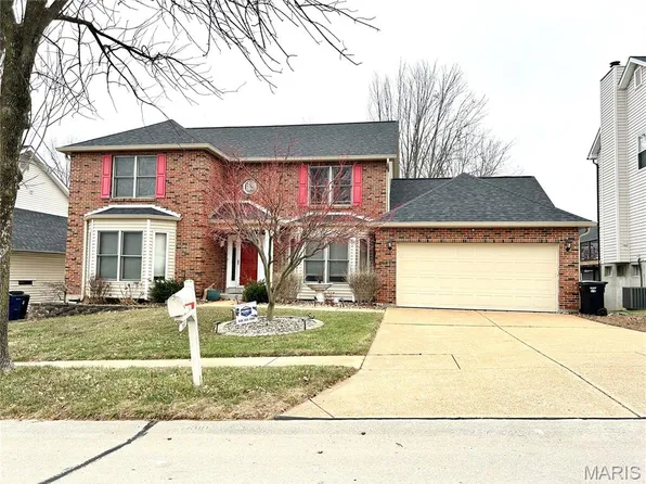 7690 Fine Oaks Pl, Saint Louis, MO 63129