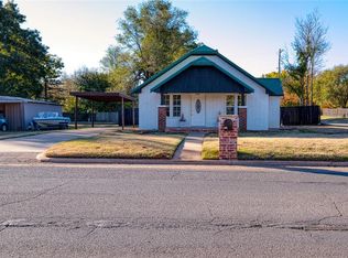 1222 W 7th St, Elk City, OK 73644