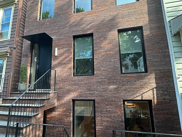 116 Oak St #1 — Photo 13