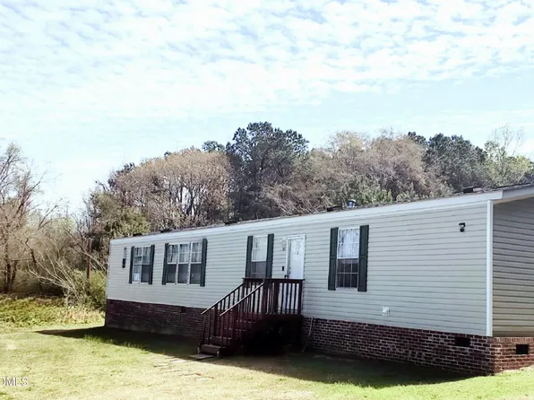 52 Go Cart Rd, Four Oaks, NC 27524