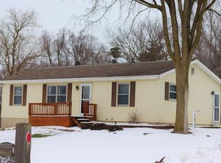 1575 Benton Rd, Charlotte, MI 48813