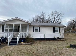 324 N 1st St, Harrison, AR 72601