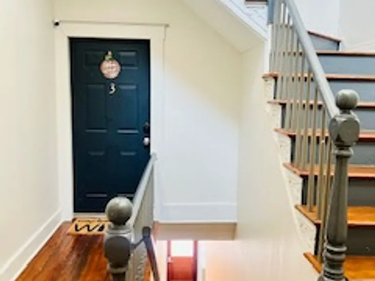 227 W Broughton St #3 — Photo 3