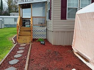 18064 Erie Ln, Abingdon, VA 24210