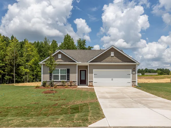 389 Chedworth Dr, Angier, NC 27501